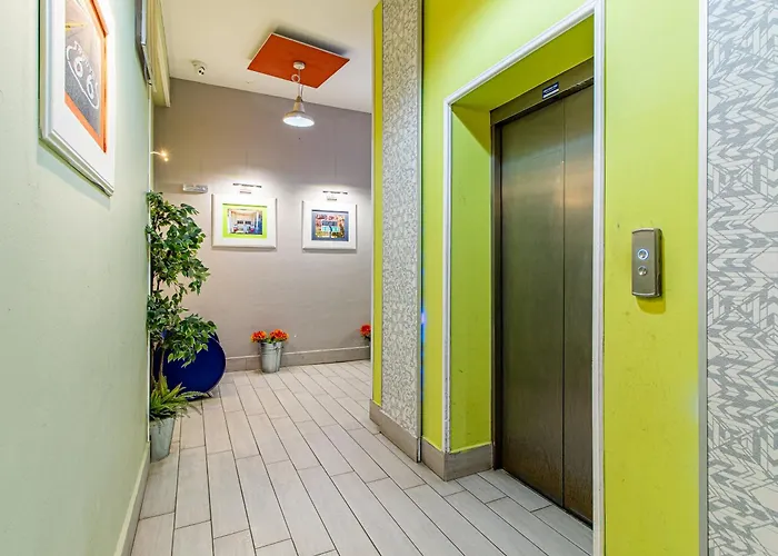 Winter Palace Vitosha View 아파트 소피아